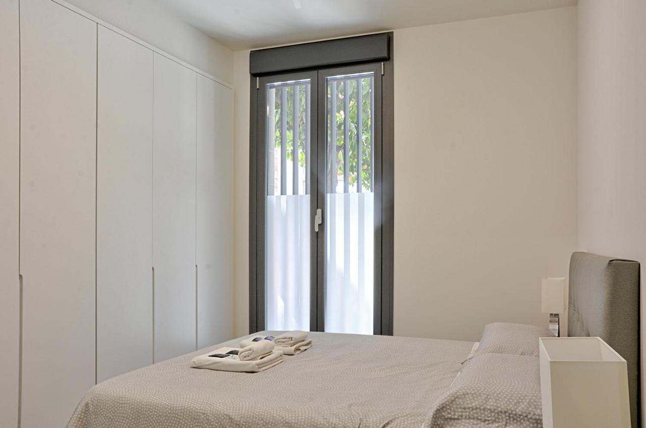 Apartamento De Dos Dormitorios En Triana Seville Luaran gambar