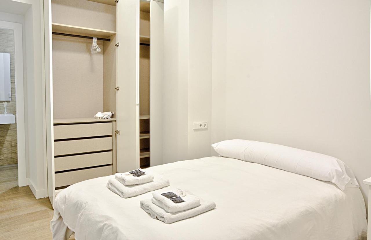 Apartamento De Dos Dormitorios En Triana Seville Luaran gambar